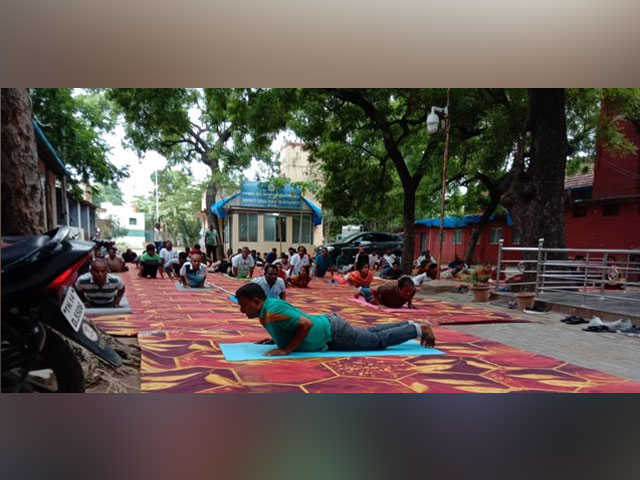yoga-and-naturopathy 11