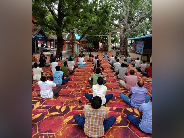 yoga-and-naturopathy 12
